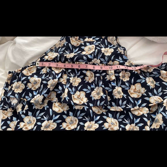 Cold Shoulder Ruffle Blouse - Picture 9 of 10